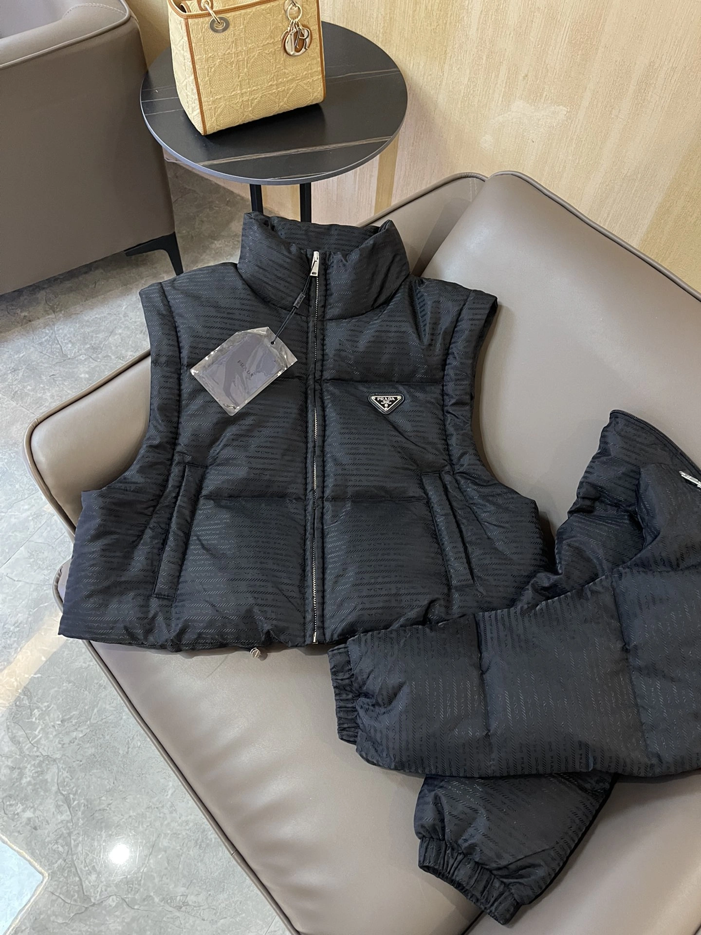 Prada Down Jackets ZeroBulk 172419