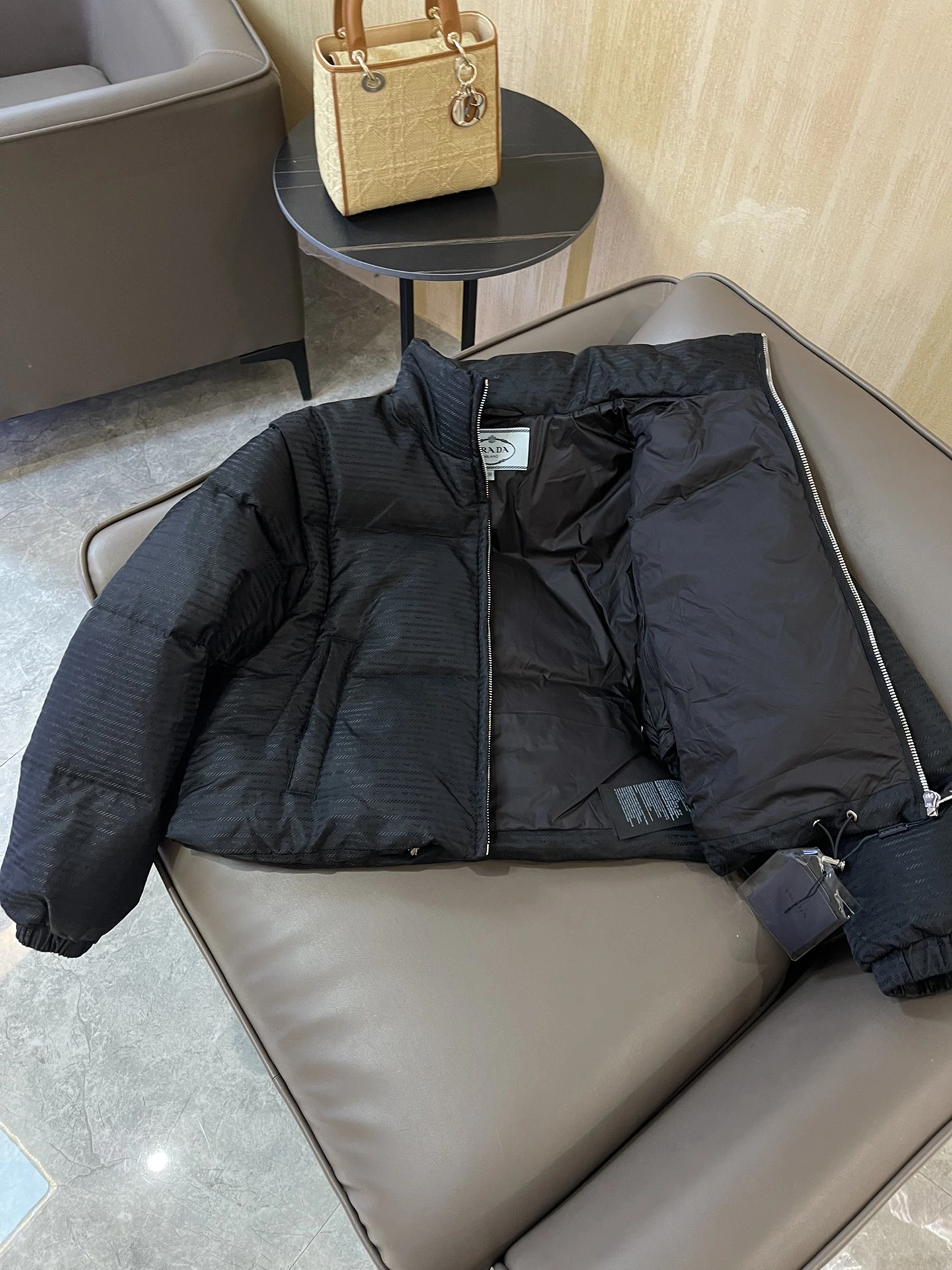 Prada Down Jackets ZeroBulk 172419