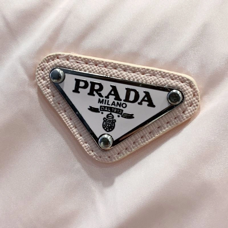 FlexibleFit Prada Down Jackets 172284