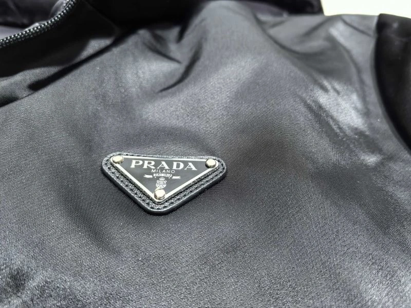 Prada Down Jackets ZipUp 172270