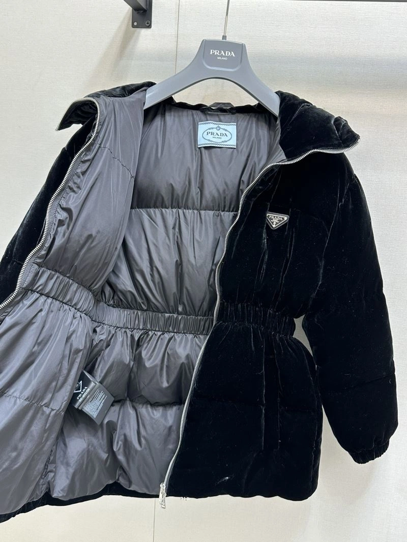 Prada Down Jackets Sleek 172253