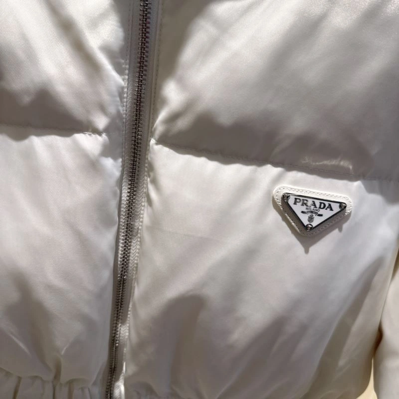 SmoothTexture Prada Down Jackets 172252