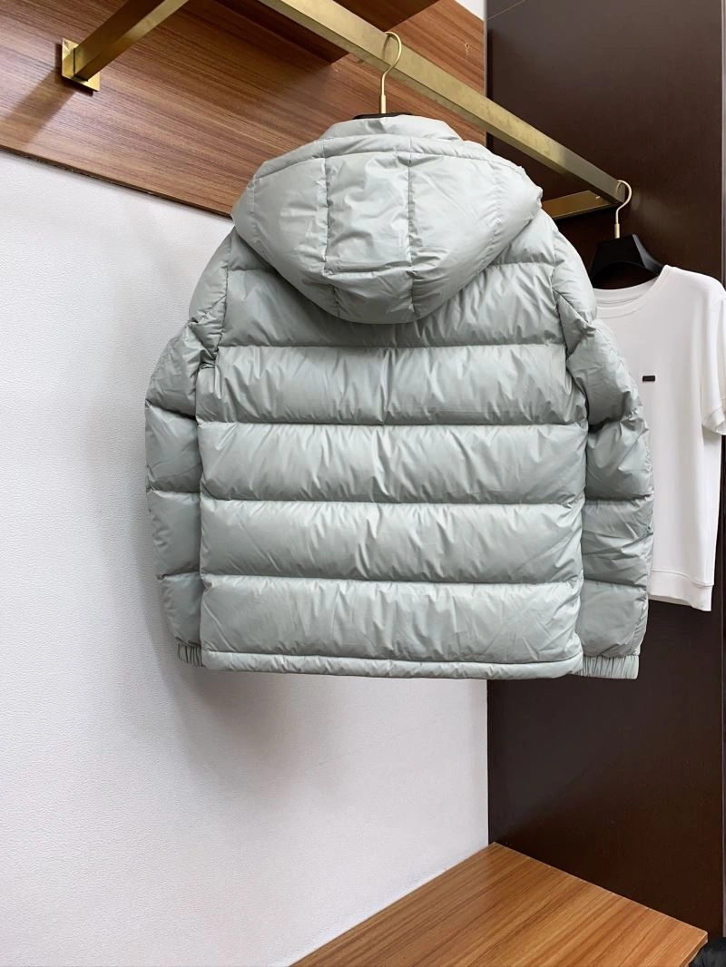 Prada Down Jackets RelaxedFit 172227