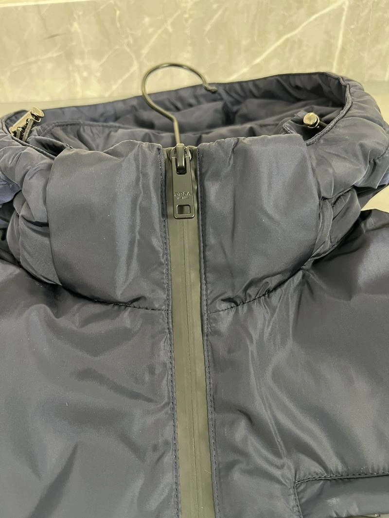 Resilient Prada Down Jackets 172244
