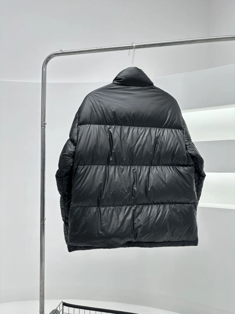 Prada Down Jackets ModernLook 172210