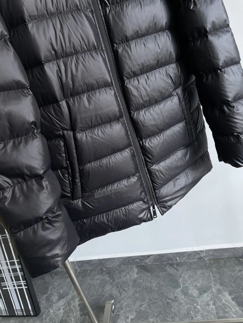 Sleek Prada Down Jackets 172191