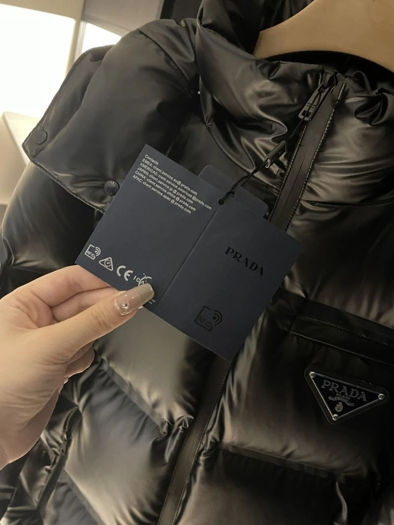 SmoothTexture Prada Down Jackets 172156