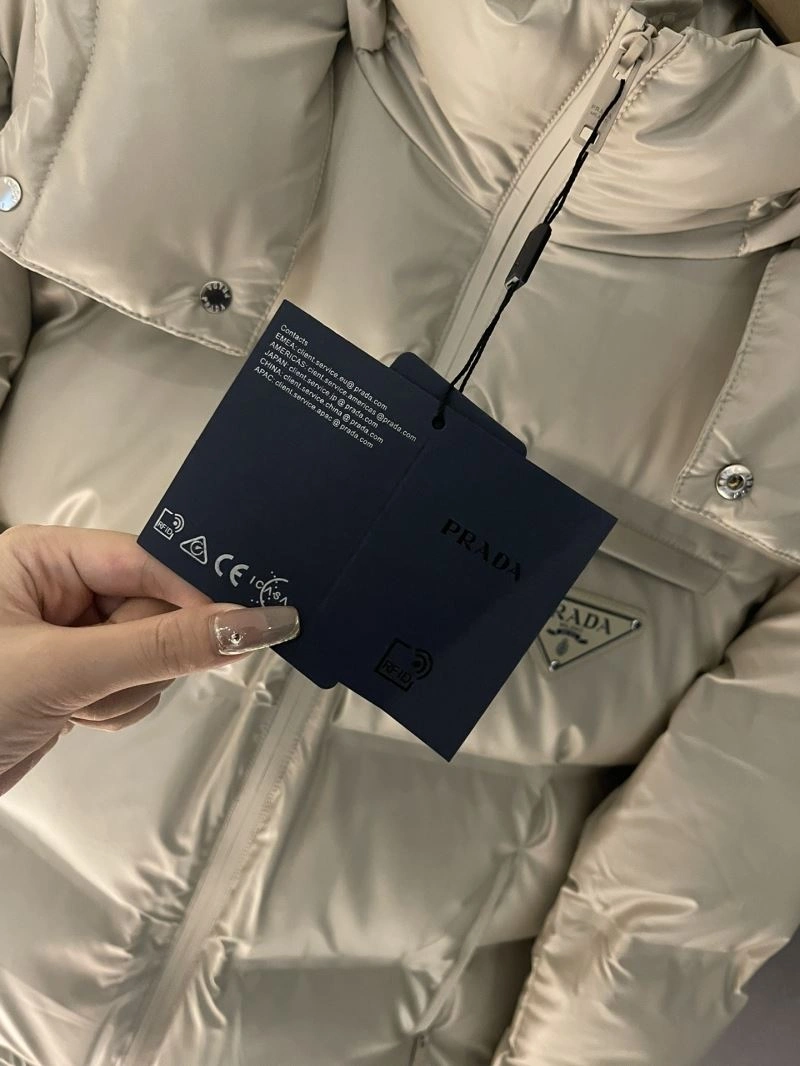 Prada Down Jackets Comfortable 172194