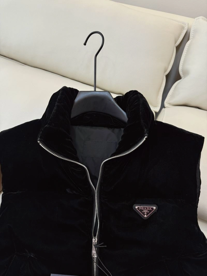 Durable Prada Down Jackets 172149