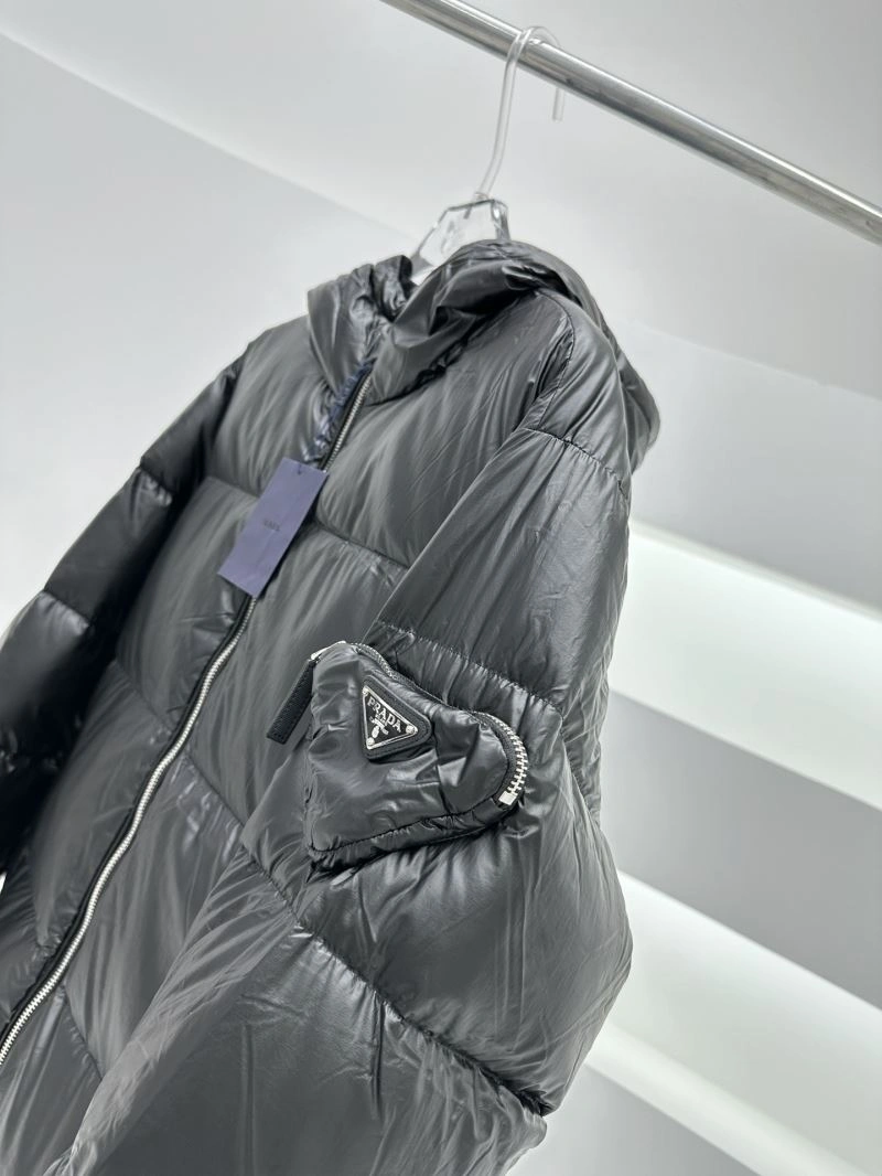 Functional Prada Down Jackets 172148