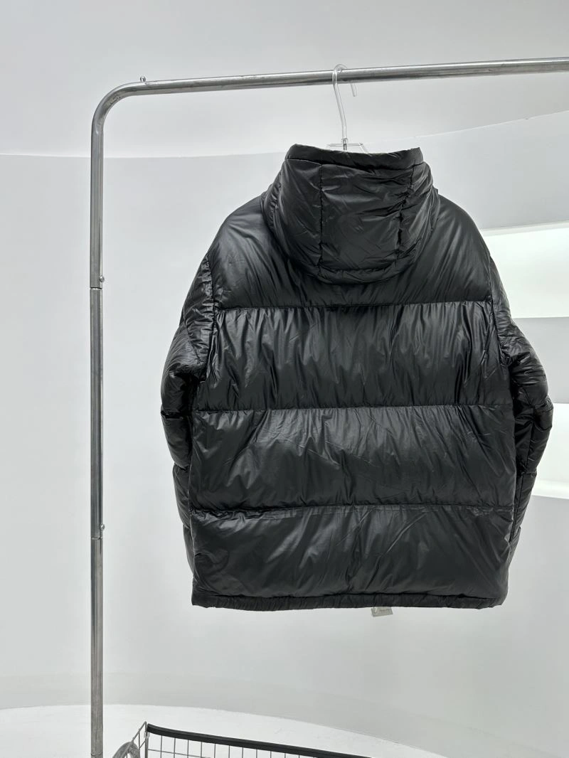 Functional Prada Down Jackets 172148