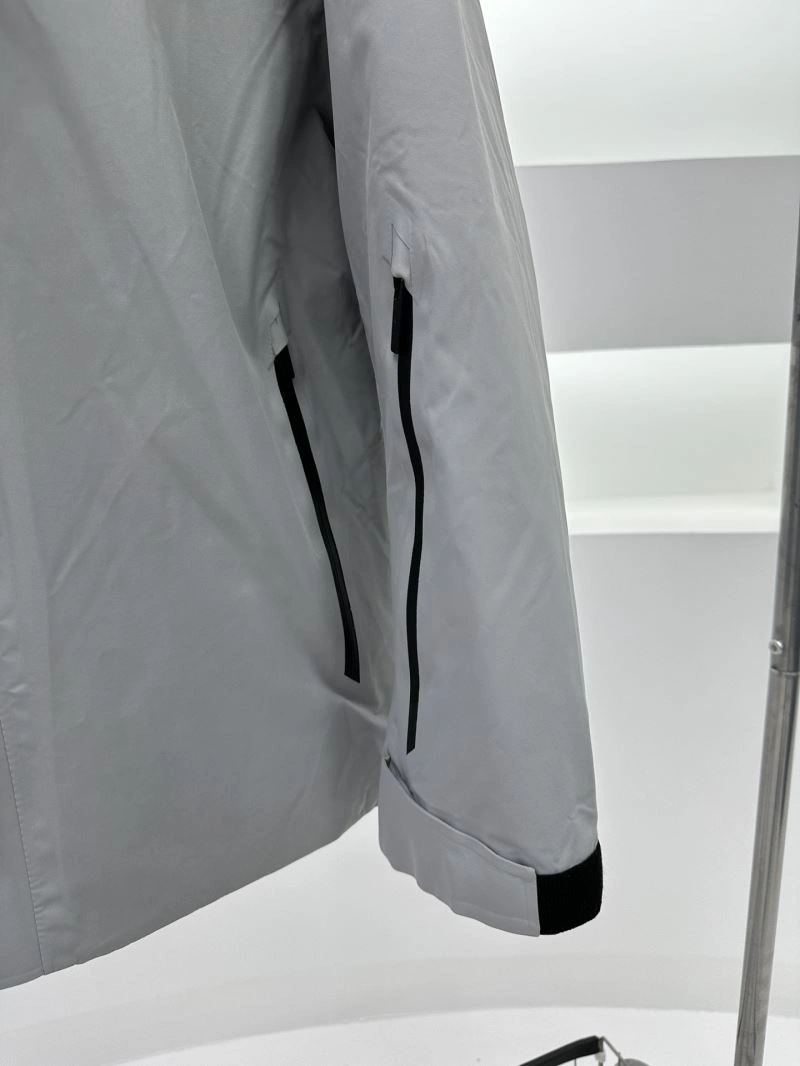 Prada Down Jackets Cozy 172190