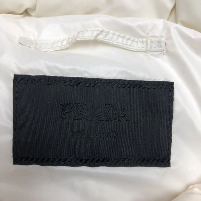 Prada Down Jackets Durable 172136