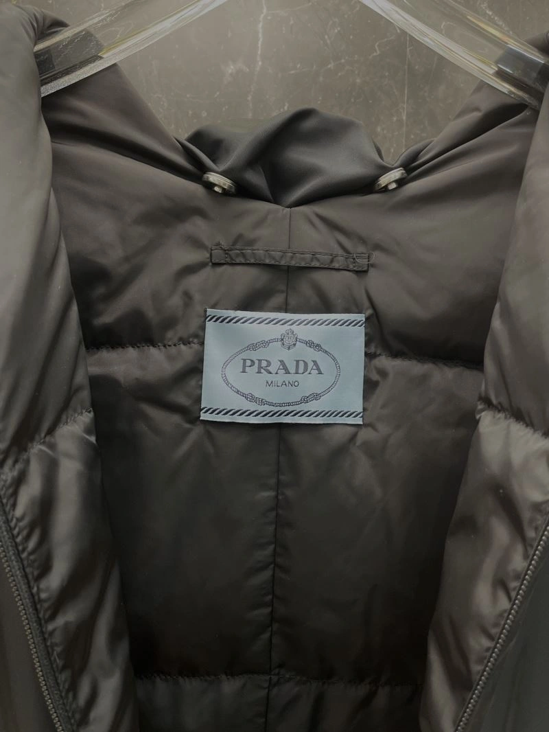 Prada Down Jackets Chic 172131