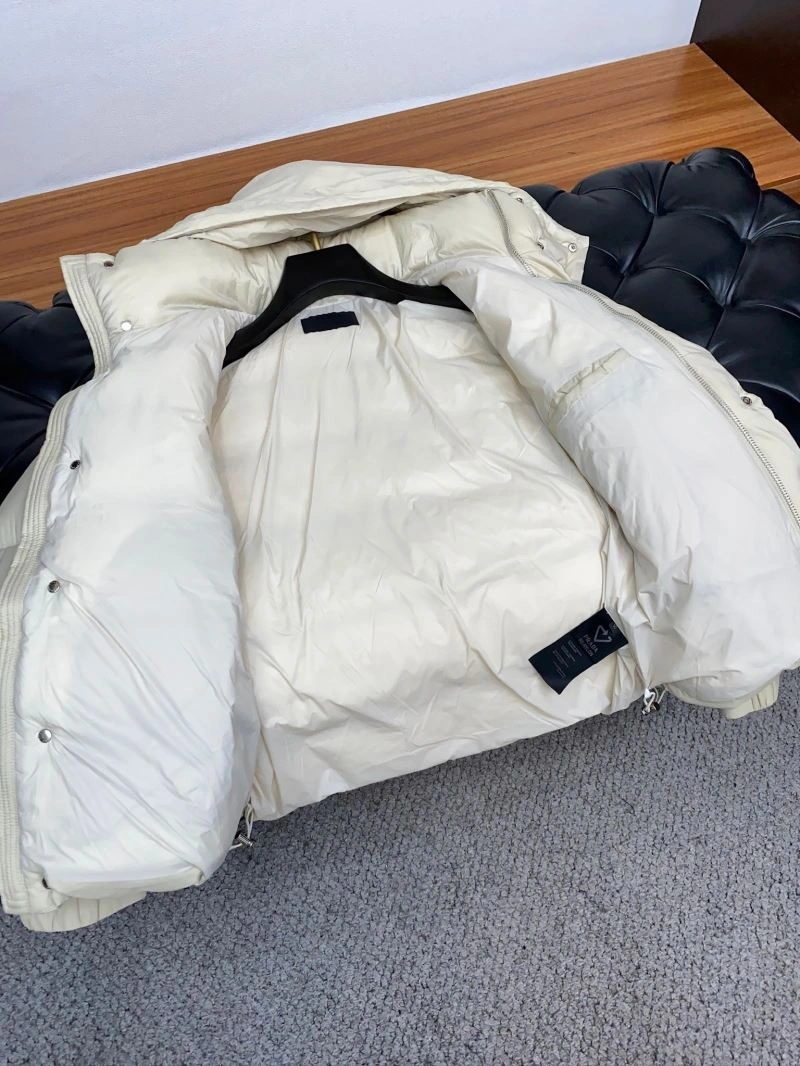 Prada Down Jackets Soft 172121