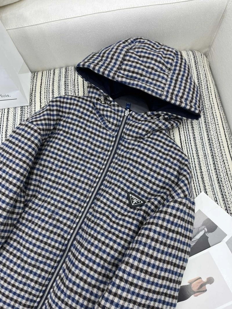 ModernLook Prada Down Jackets 172111