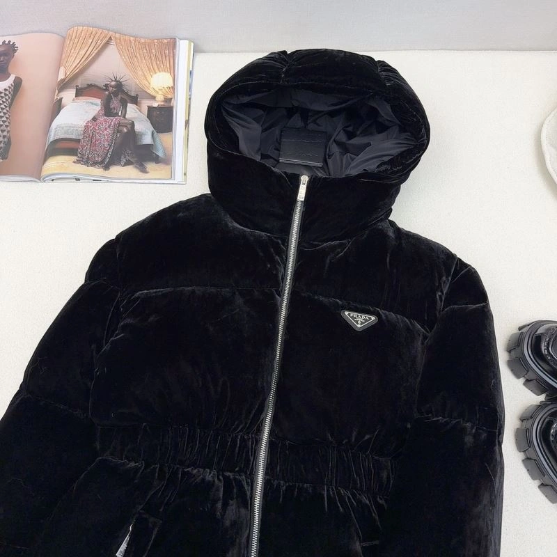 Effortless Prada Down Jackets 172101