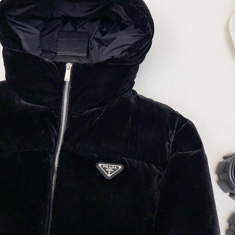 Effortless Prada Down Jackets 172101