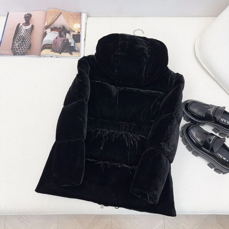 Effortless Prada Down Jackets 172101