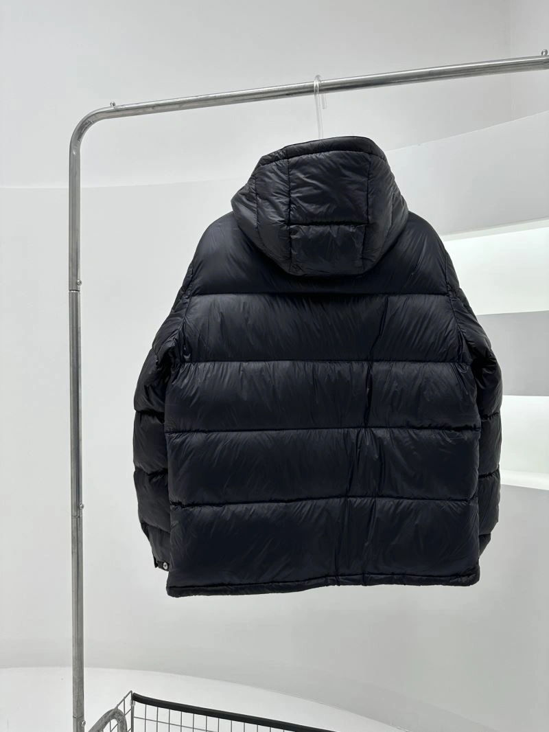 Reliable Prada Down Jackets 172100