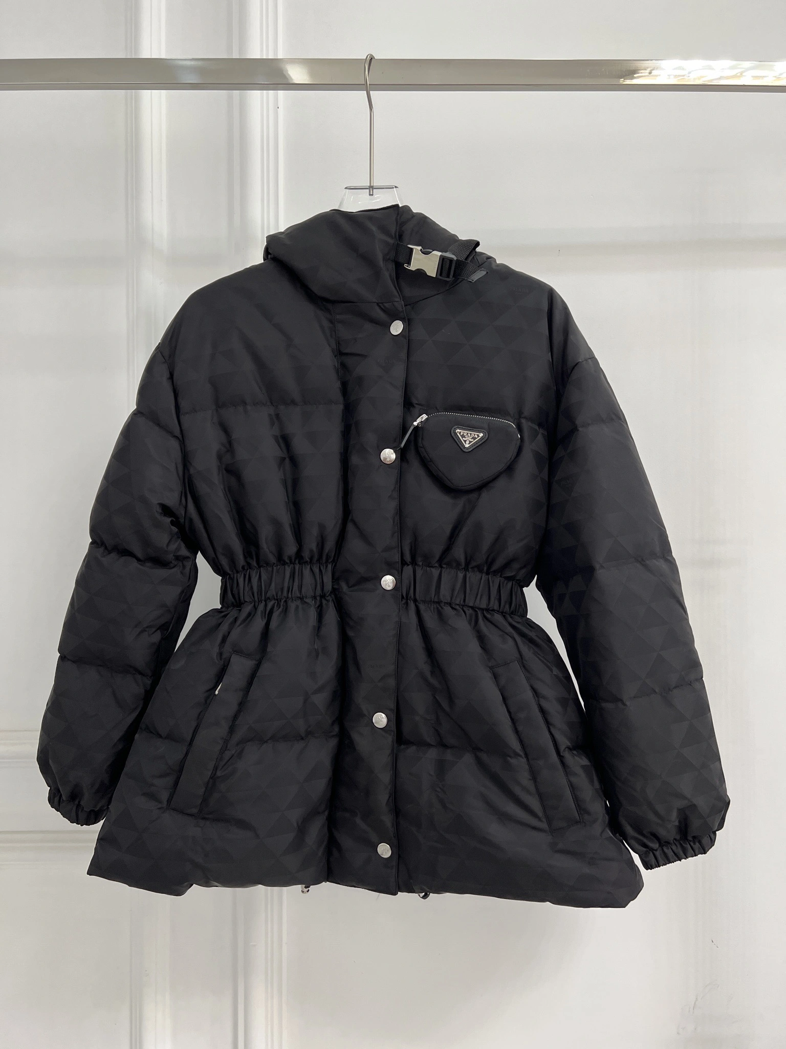 ModernLook Prada Down Jackets 172447