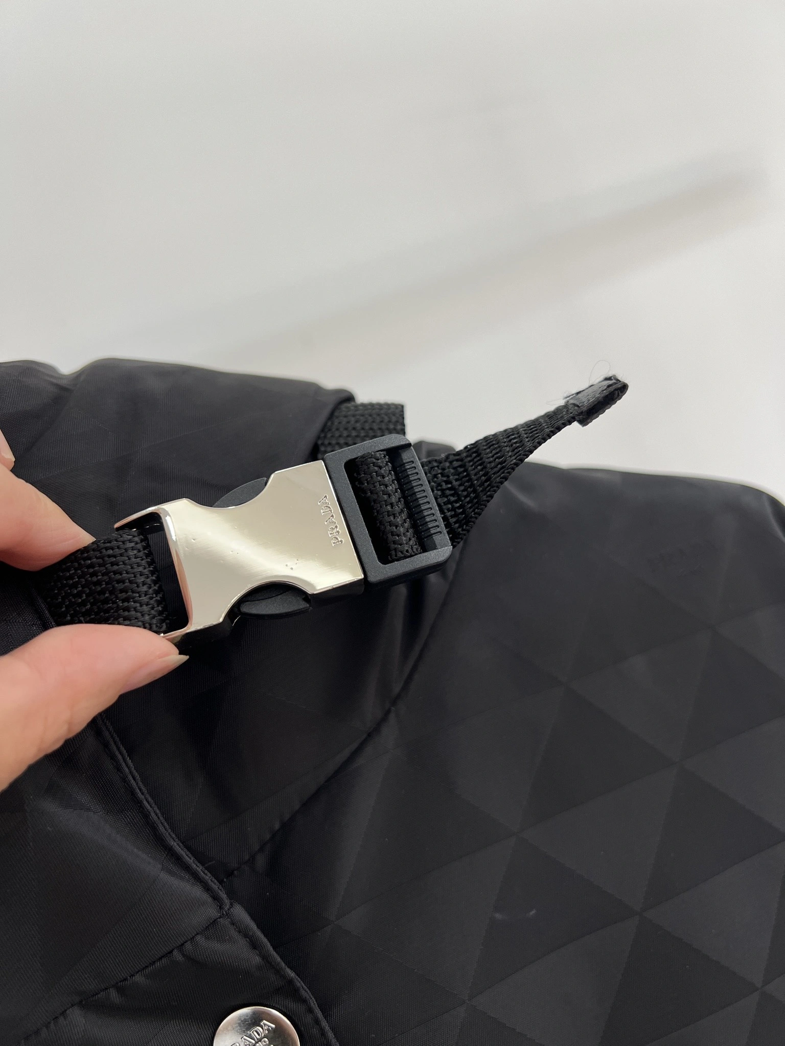 ModernLook Prada Down Jackets 172447