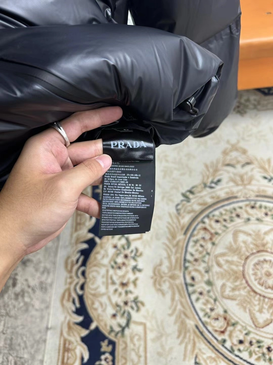 Trendsetting Prada Down Jackets 172507