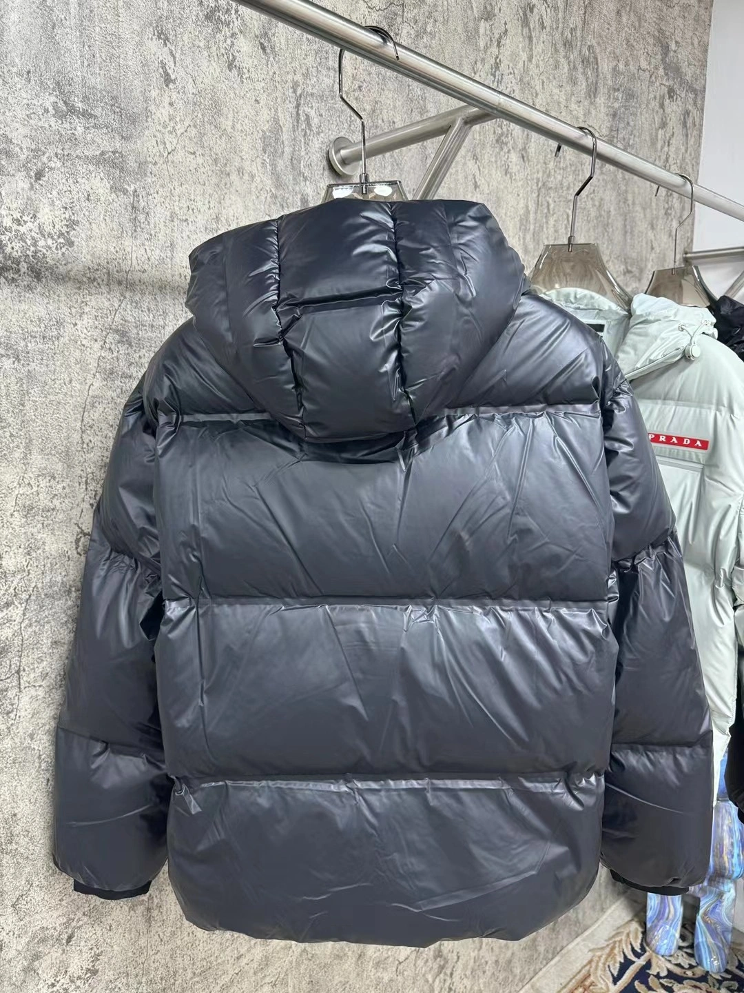 Trendsetting Prada Down Jackets 172507