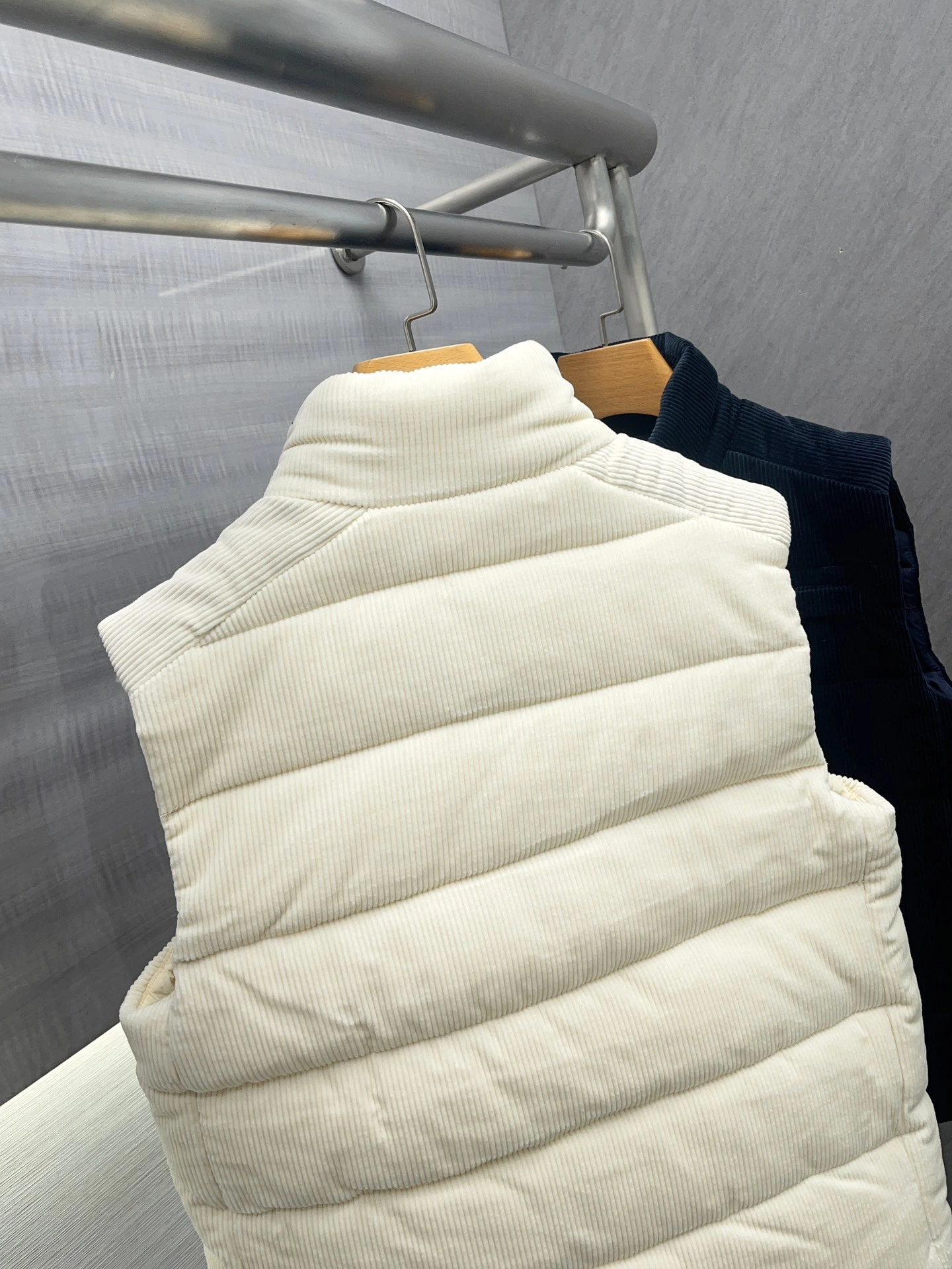 Refined Prada Down Jackets 172414