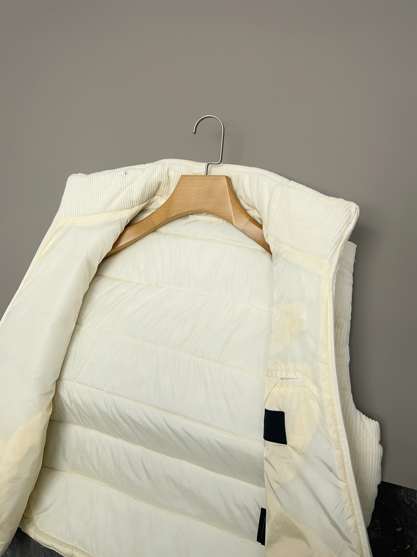 Refined Prada Down Jackets 172414