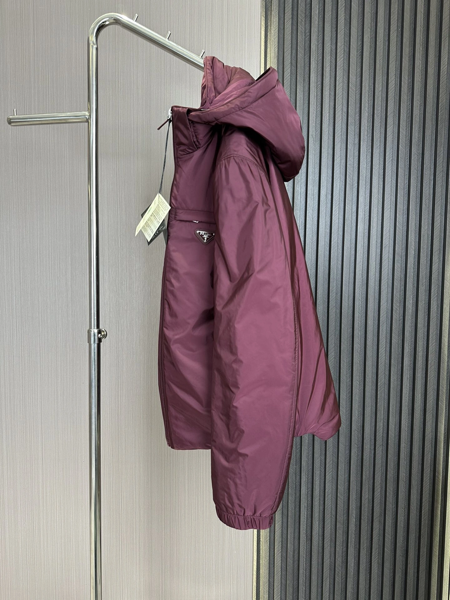 Neat Prada Down Jackets 172394