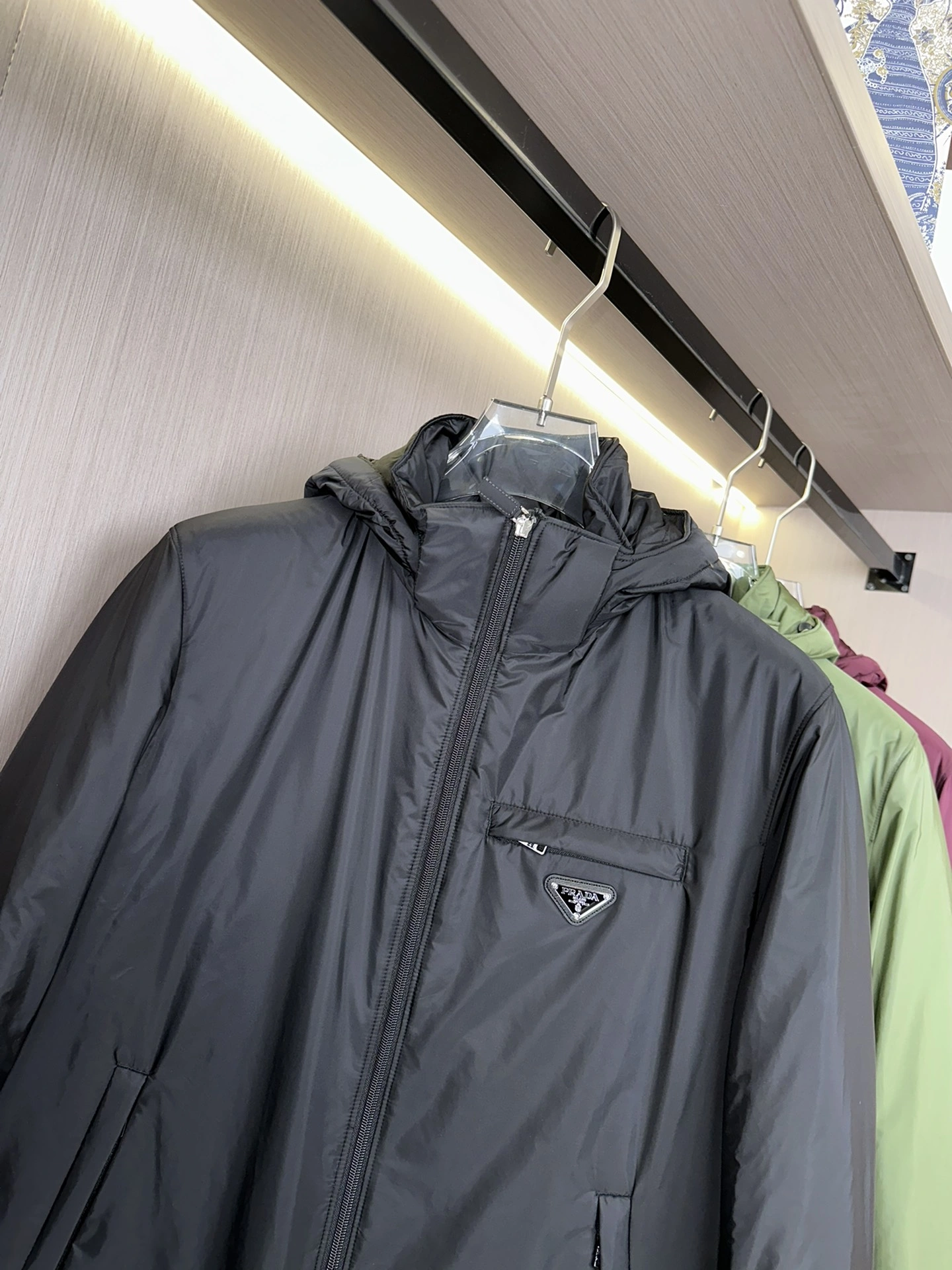 Prada Down Jackets Premium 172395