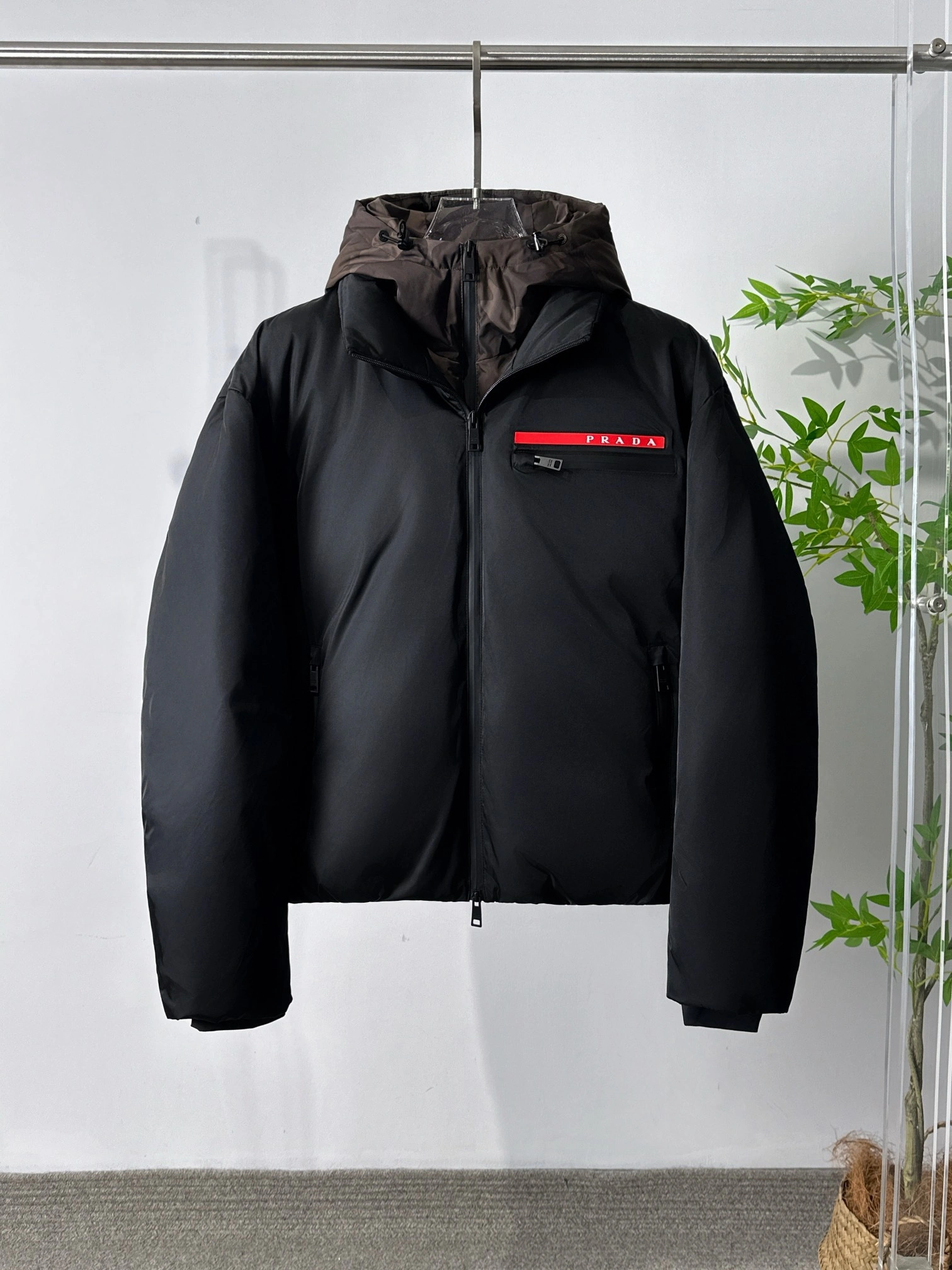 Prada Down Jackets Supportive 172407