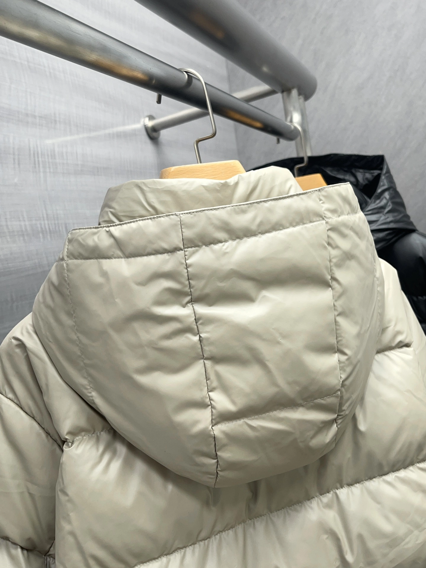 Modern Prada Down Jackets 172392