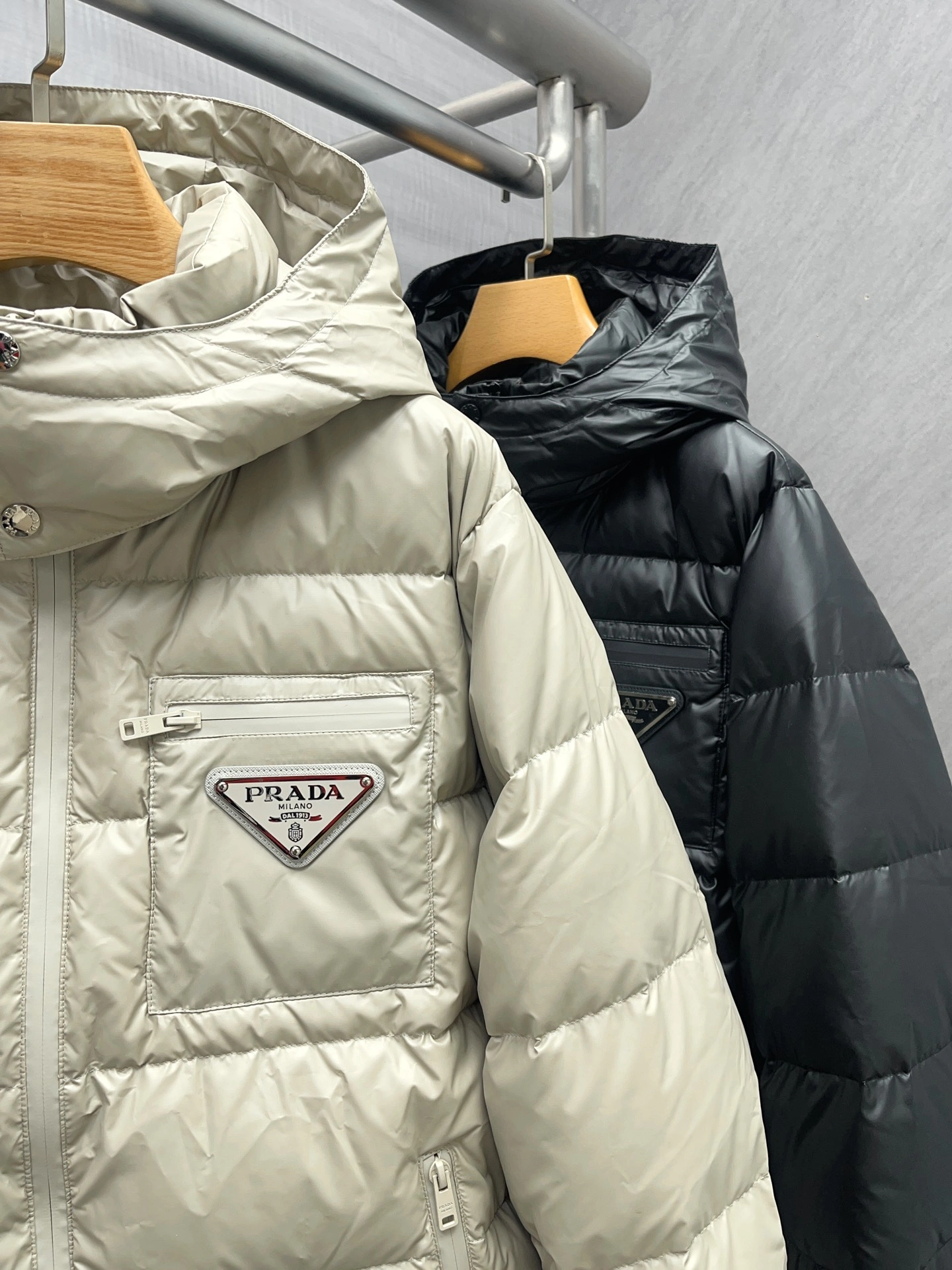 Modern Prada Down Jackets 172392