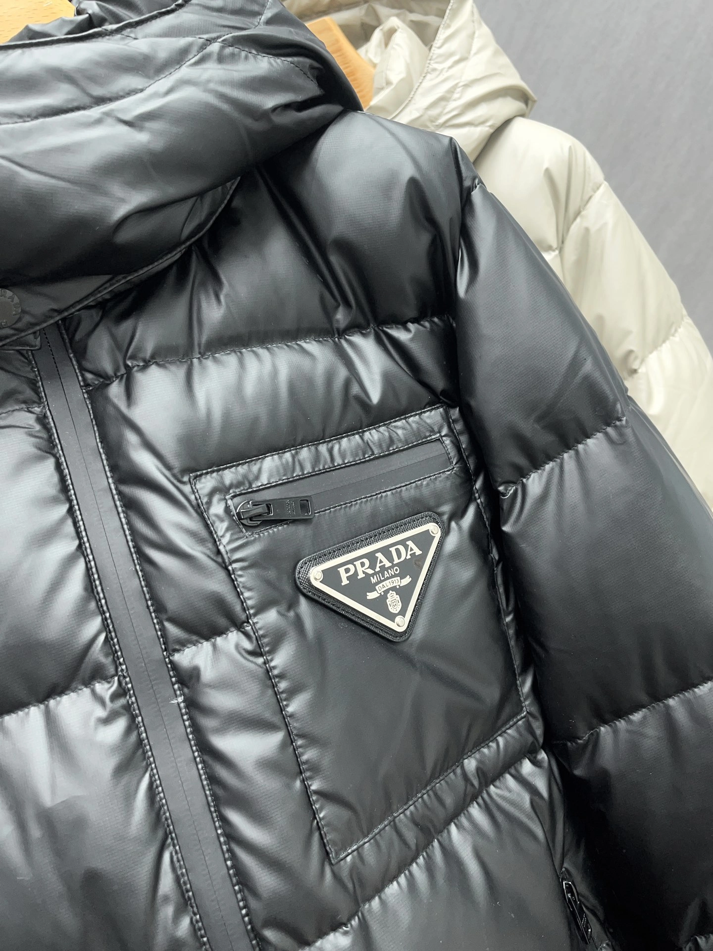 Prada Down Jackets Sporty 172424