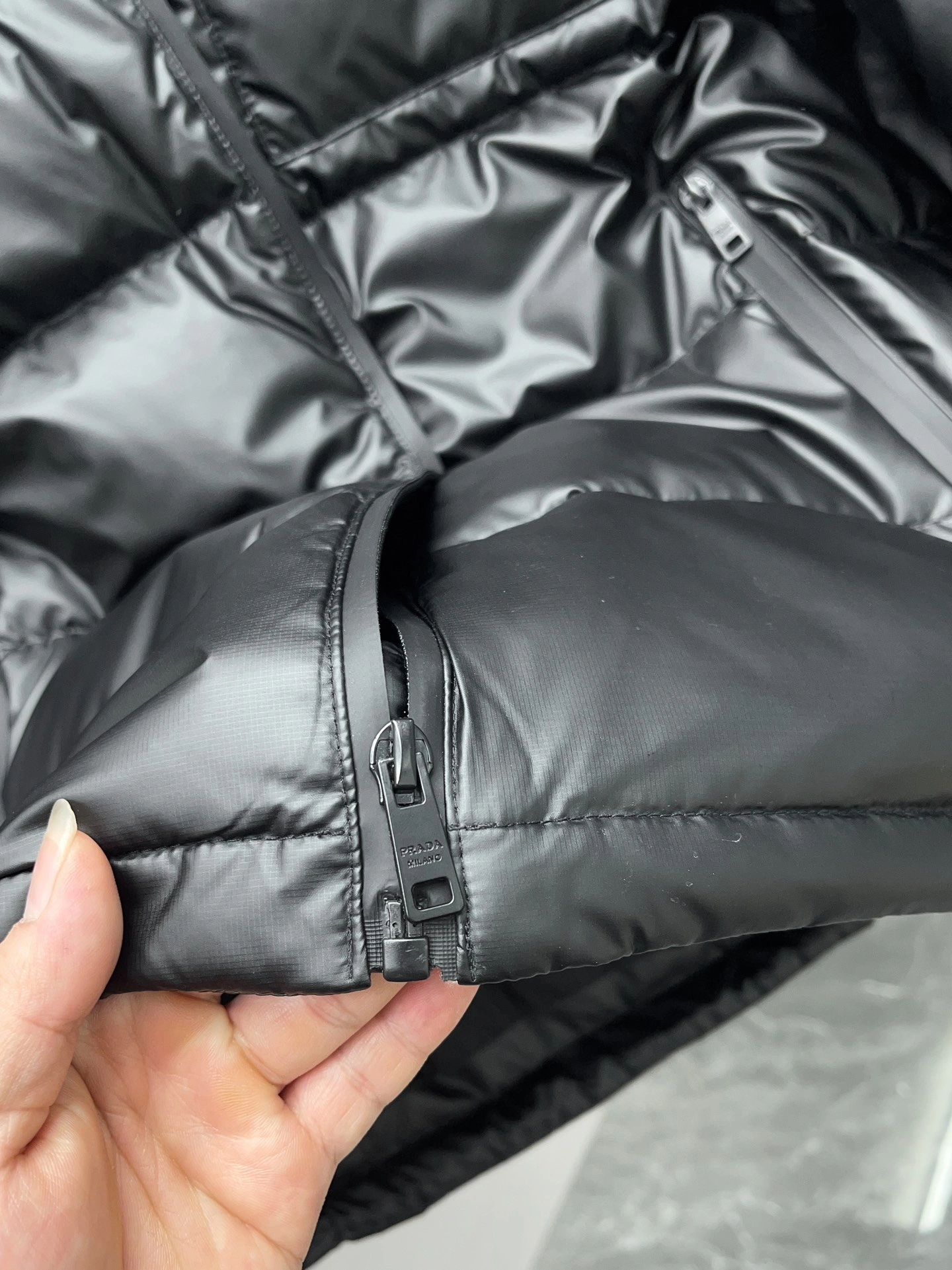 Prada Down Jackets Sporty 172424