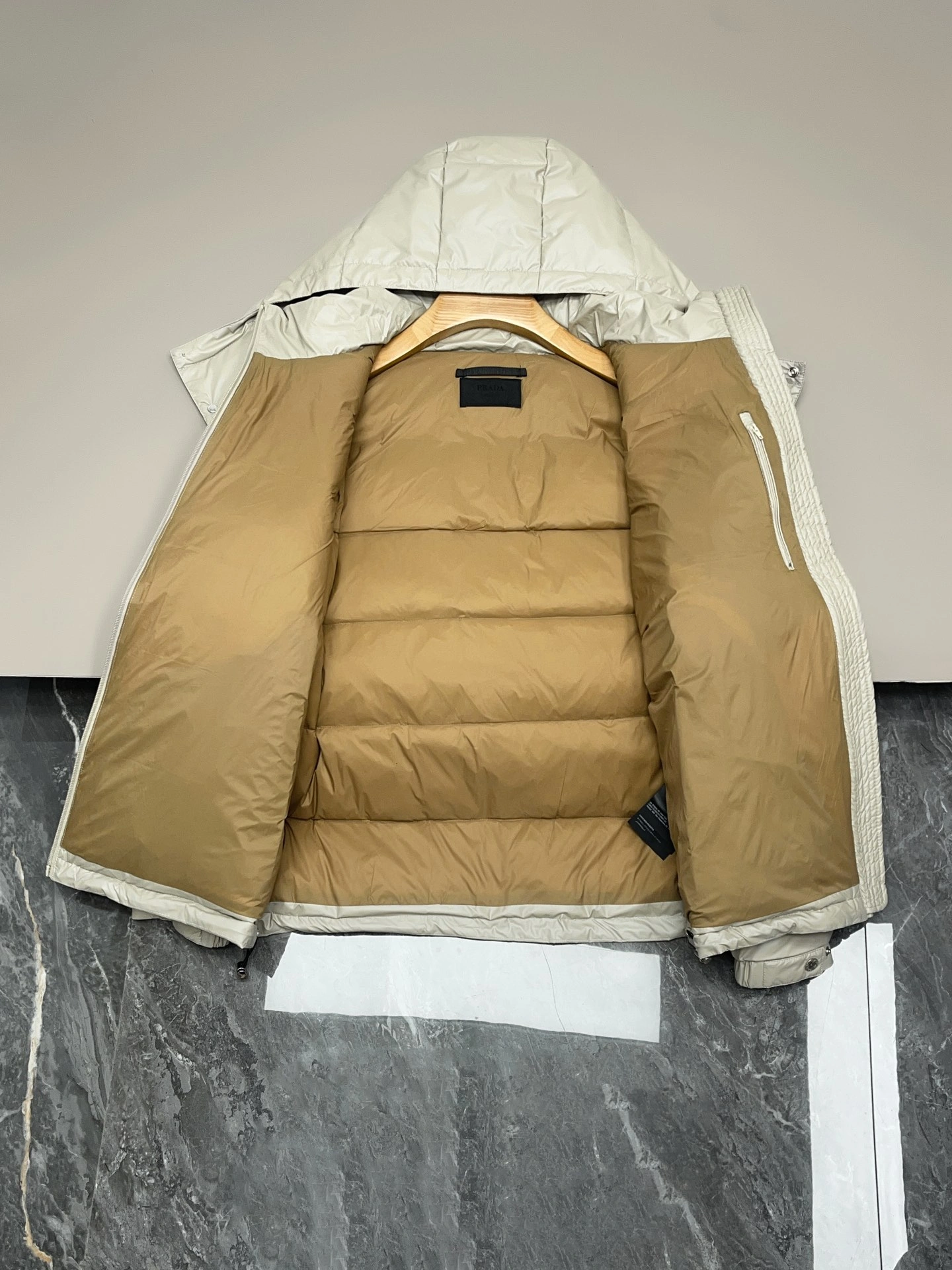 Prada Down Jackets Sporty 172424