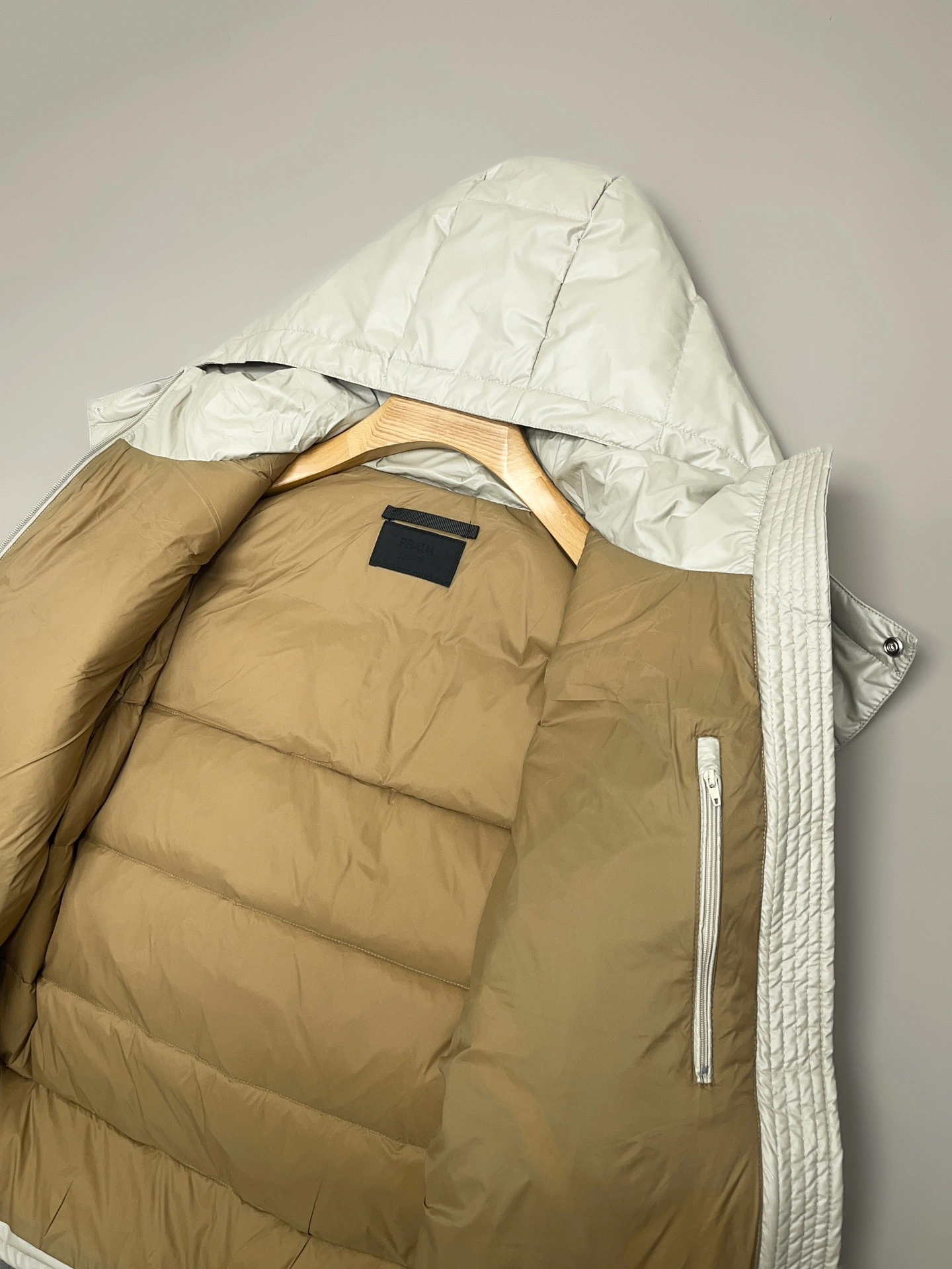 Prada Down Jackets Sporty 172424