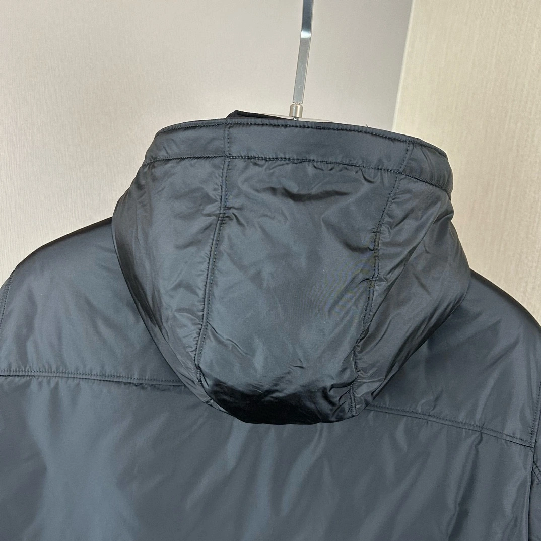 Prada Down Jackets Upgraded 172385