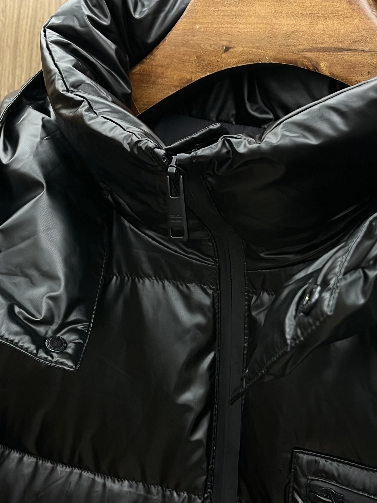 Prada Down Jackets Efficient 172421