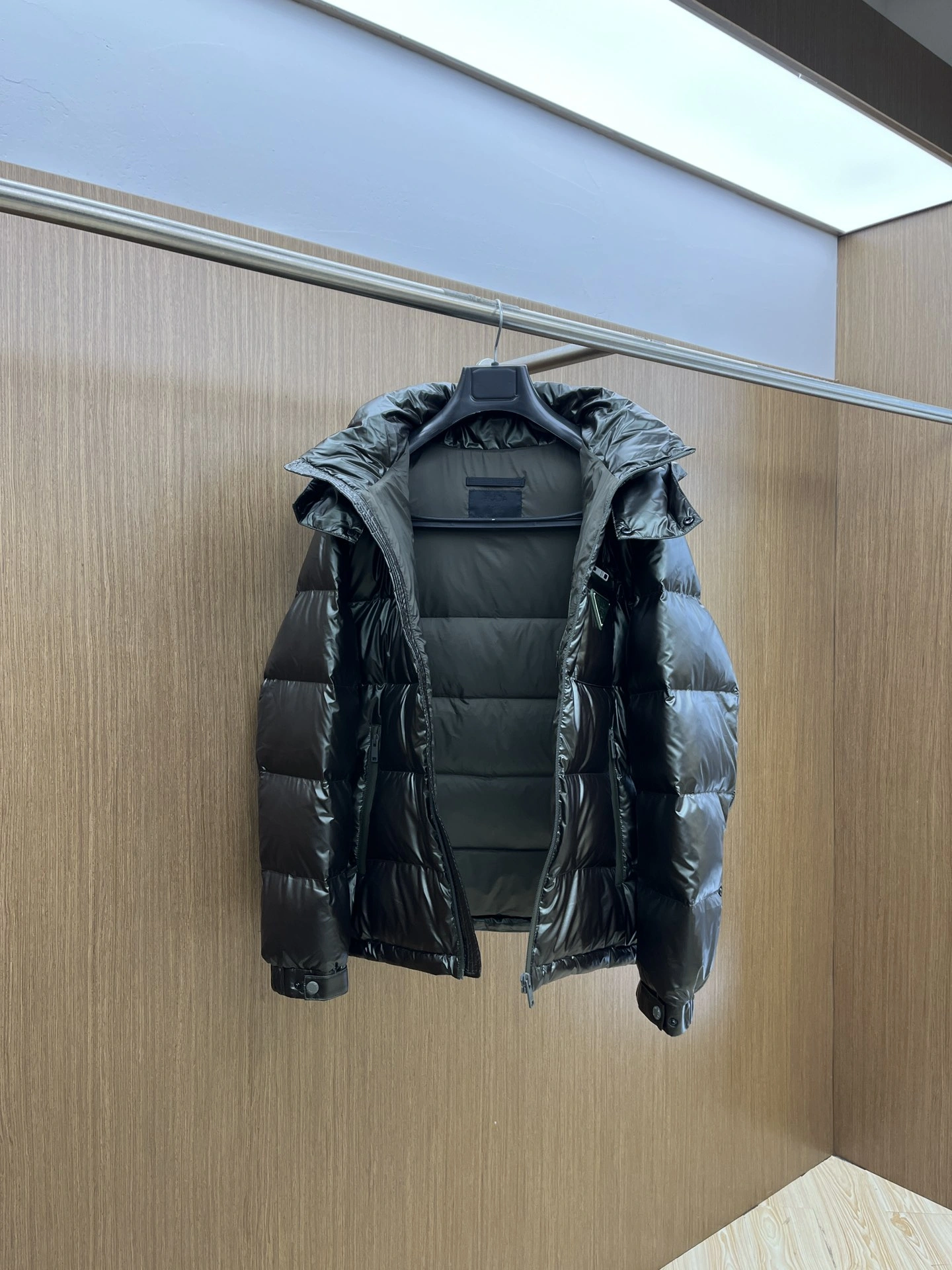 Prada Down Jackets OnTrend 172373