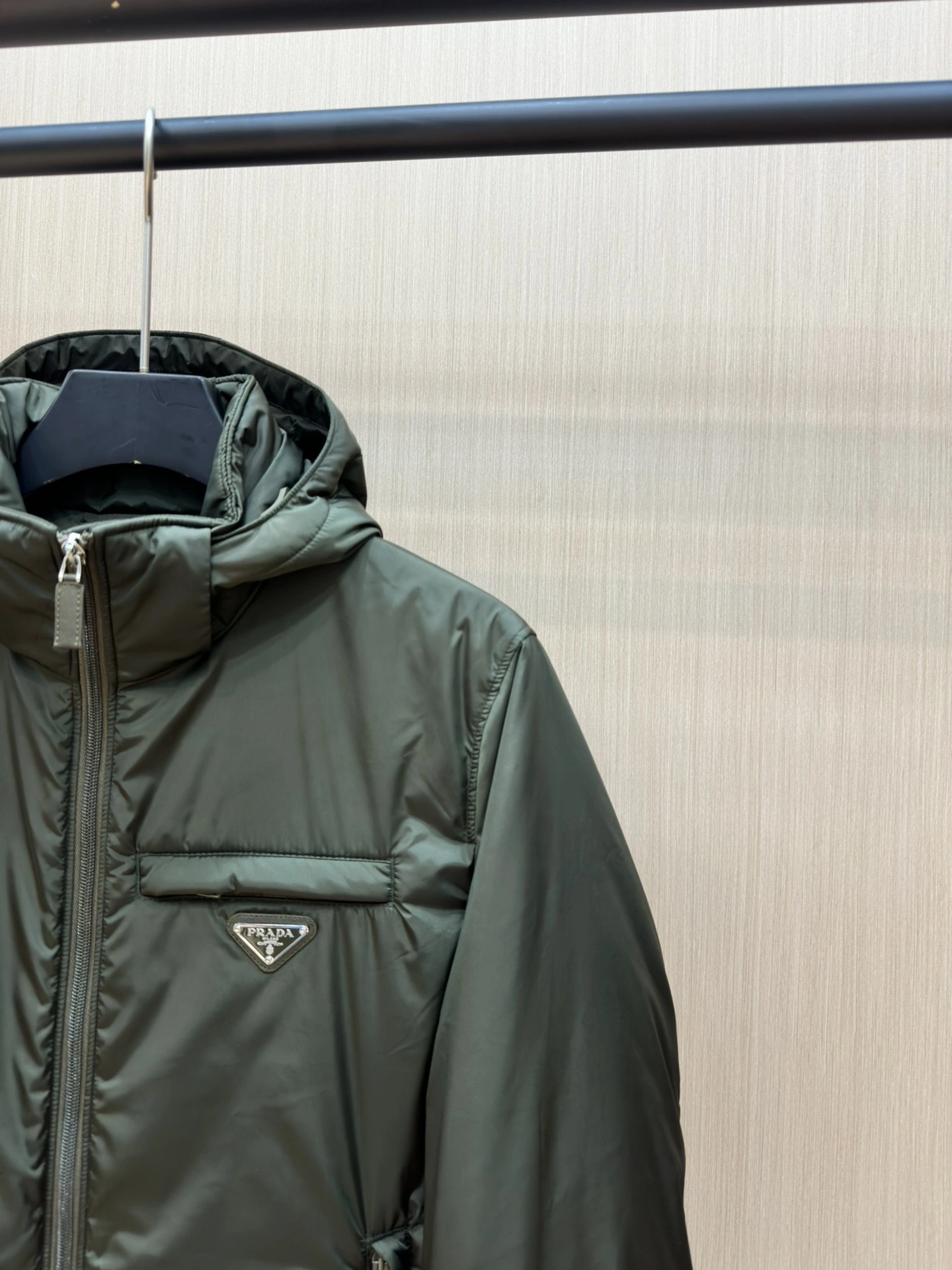 Prada Down Jackets Durable 172355