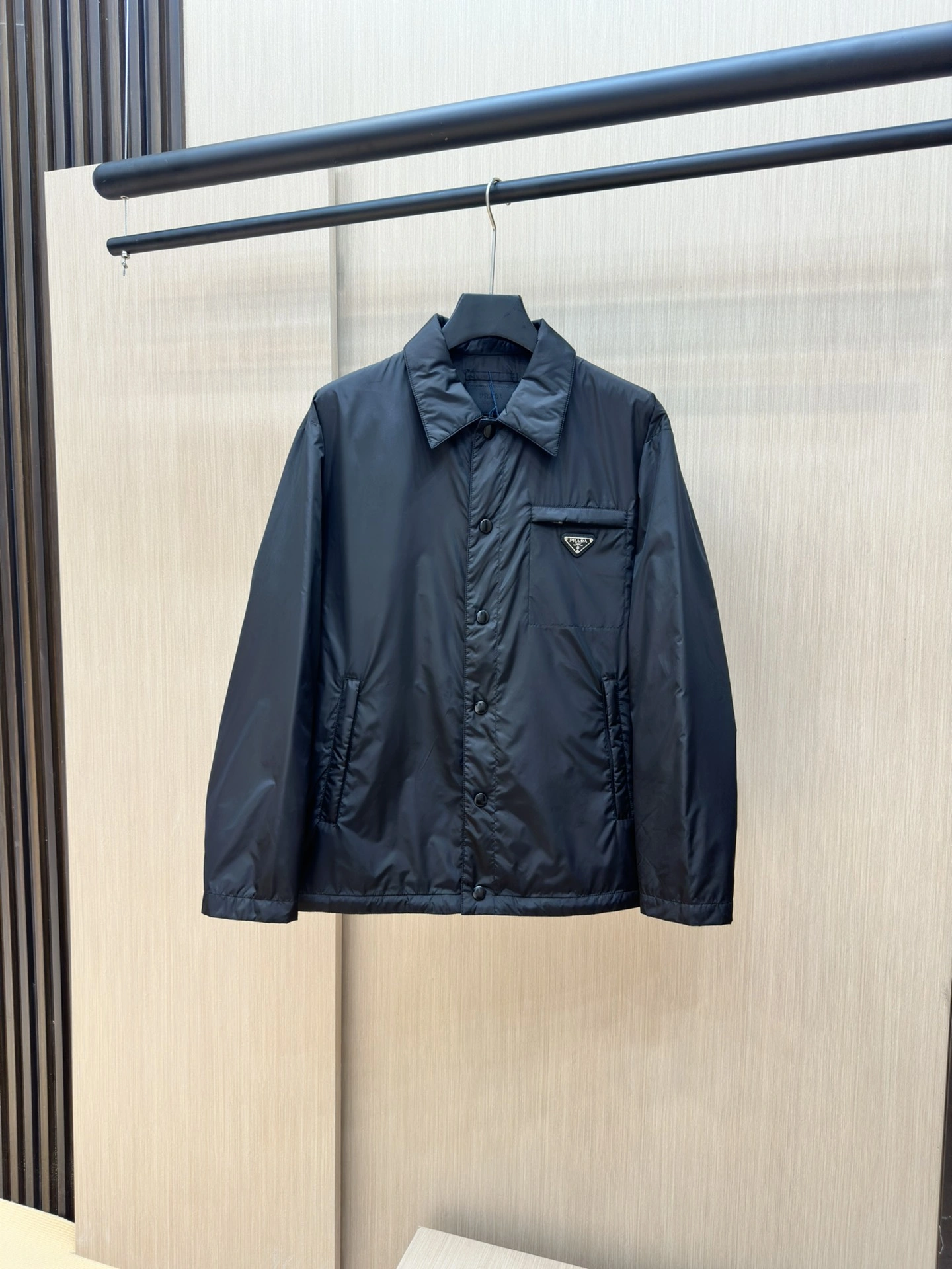 Snug Prada Down Jackets 172361
