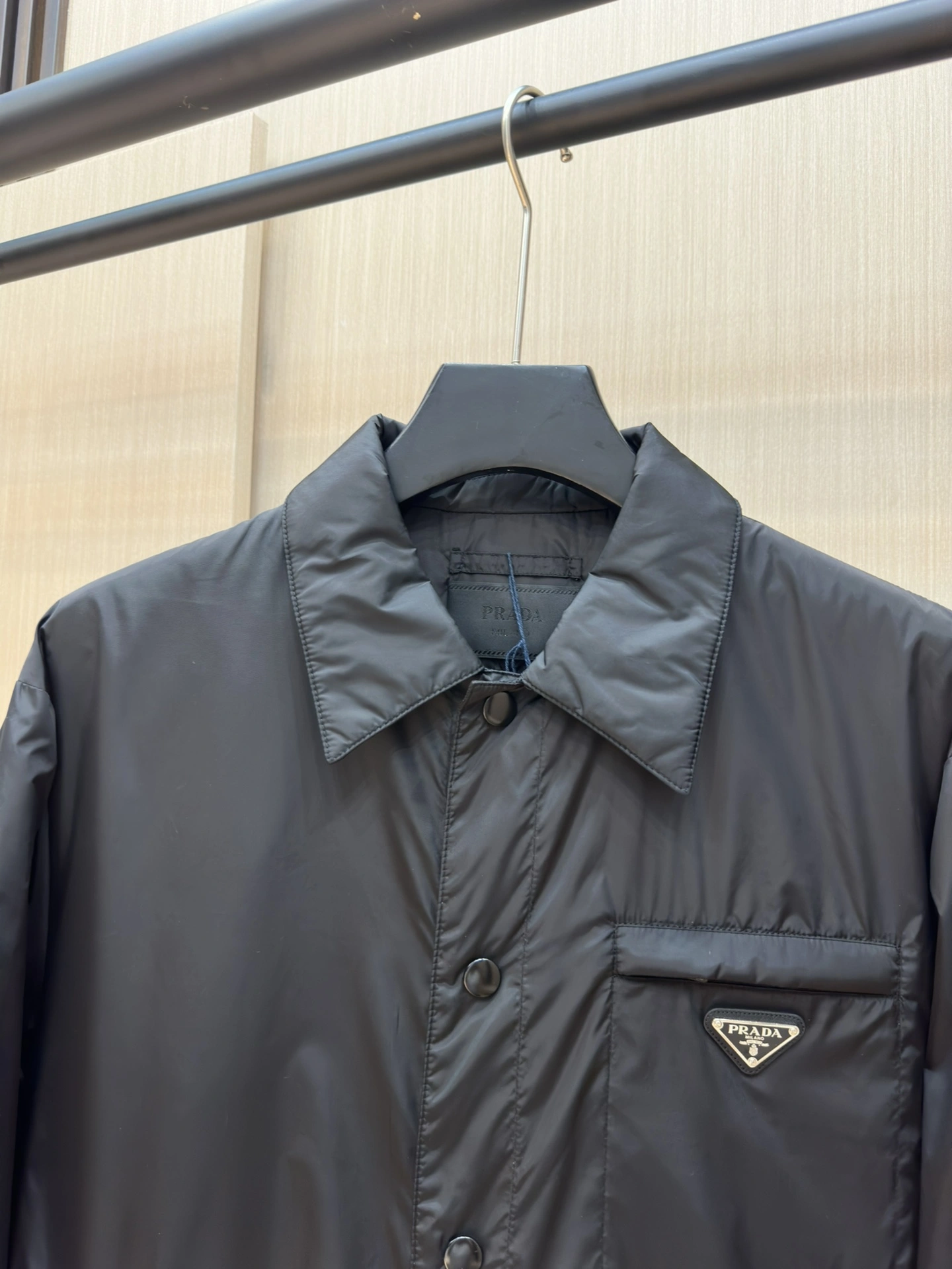 Snug Prada Down Jackets 172361