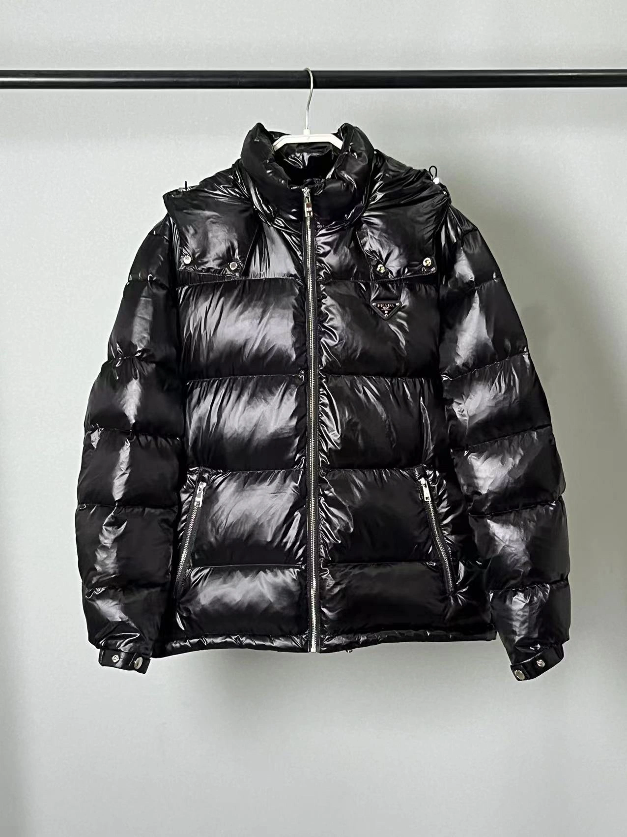 TechFriendly Prada Down Jackets 172357