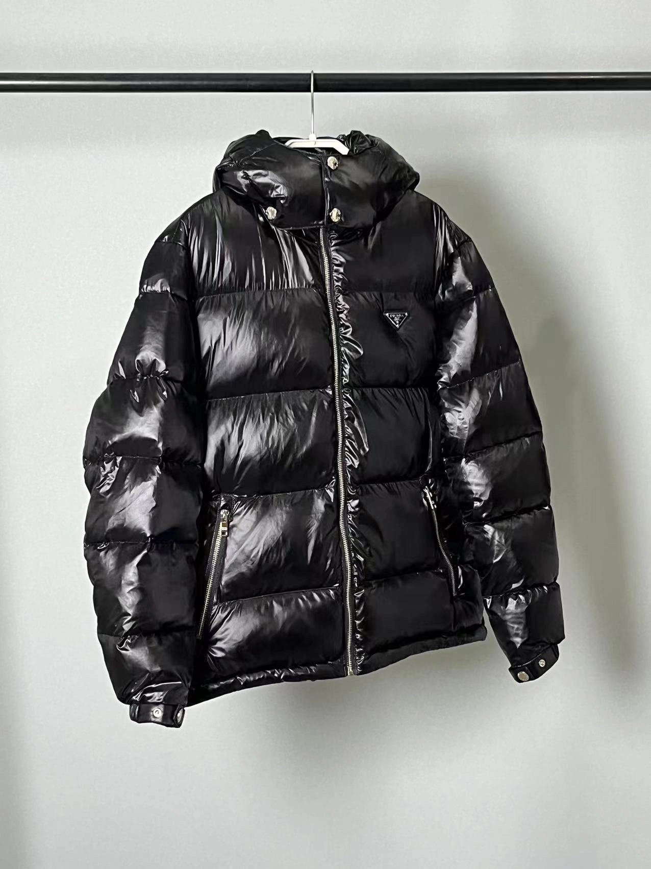 TechFriendly Prada Down Jackets 172357