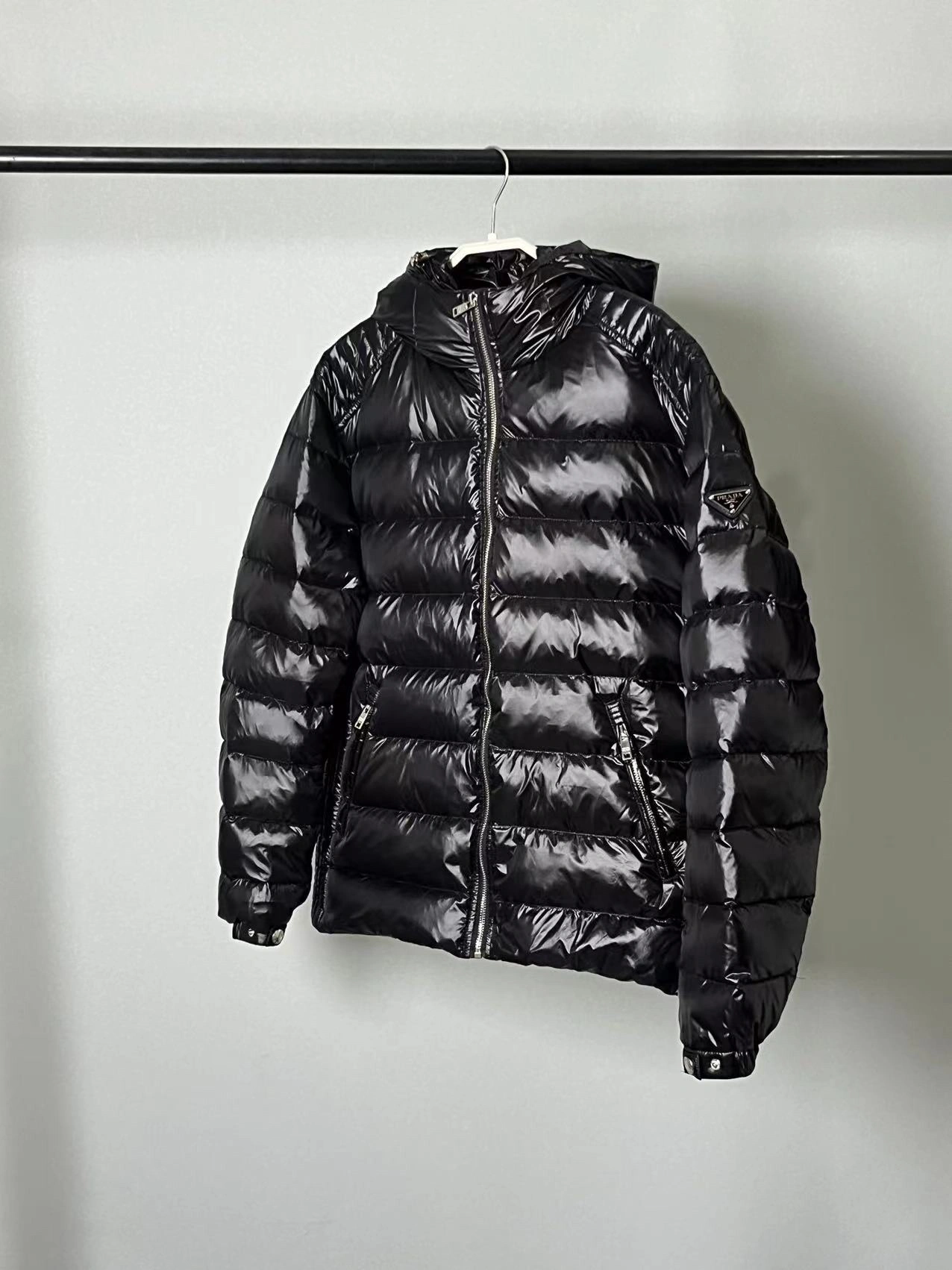 WellDesigned Prada Down Jackets 172364