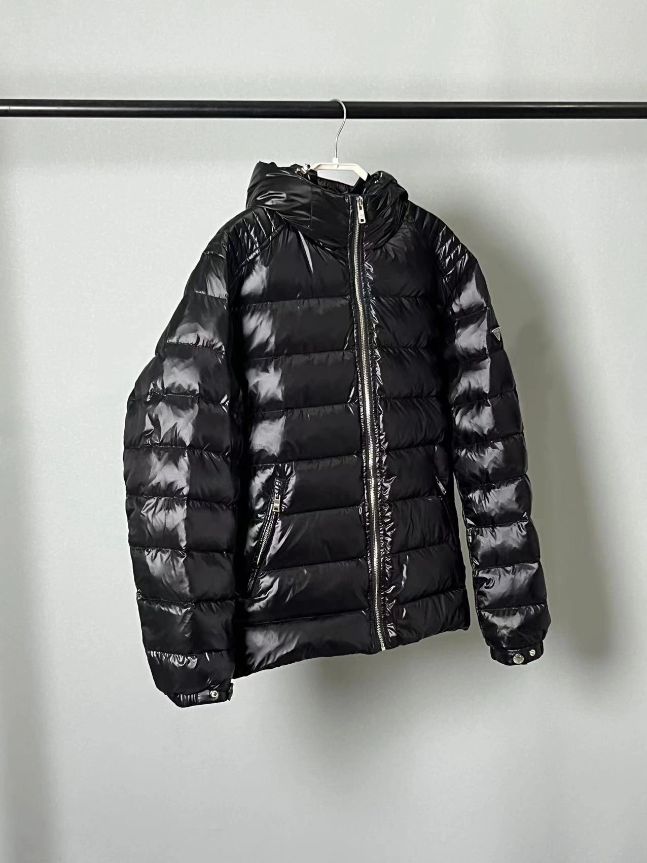 WellDesigned Prada Down Jackets 172364