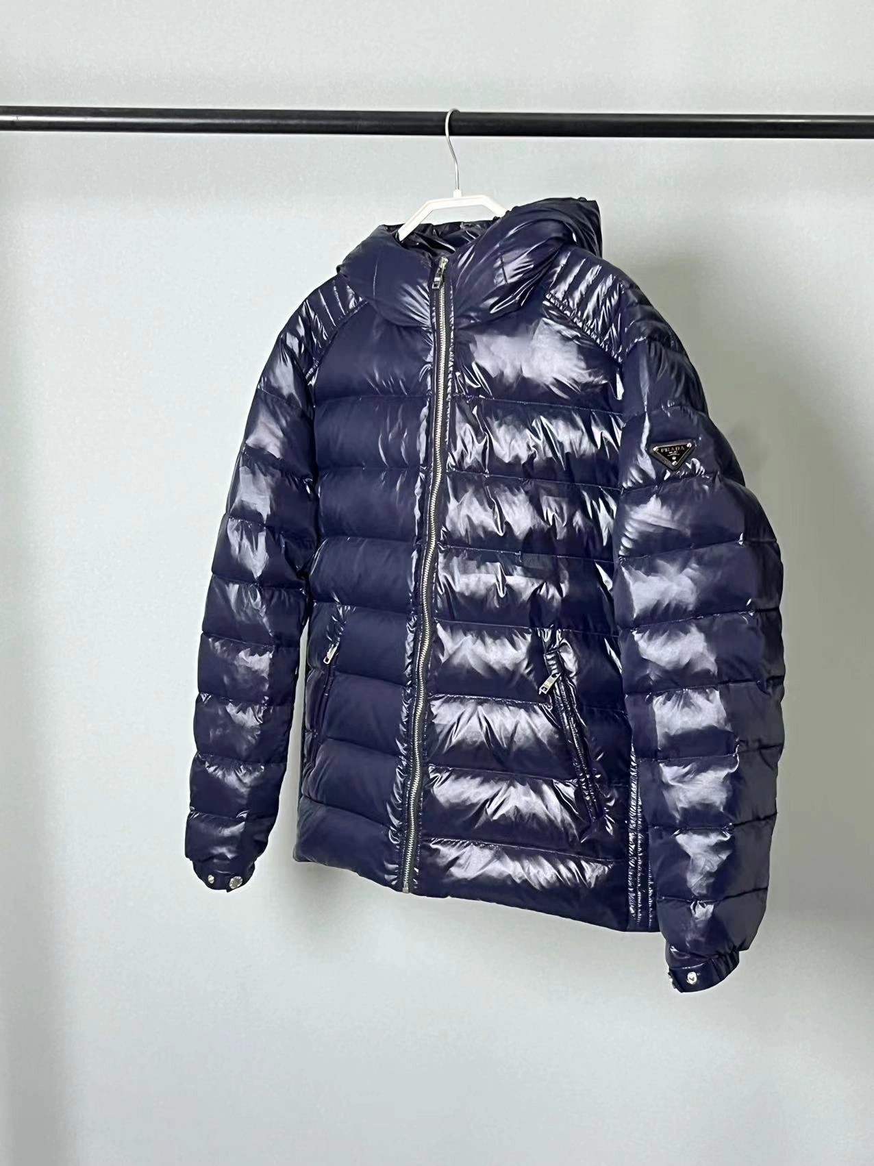 MoistureWicking Prada Down Jackets 172360